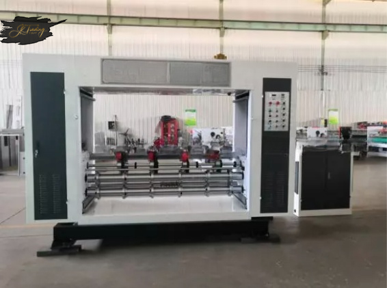 Corrugated Sheet Thin Blade Slitting and Creasing Packing Machine